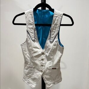 Replay one of a kind beautiful lined jean vest.